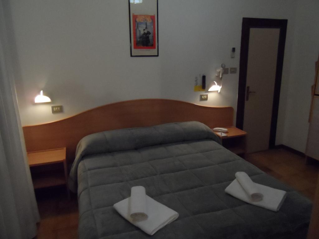 Hotel La Dolce Vita 리미니 외부 사진
