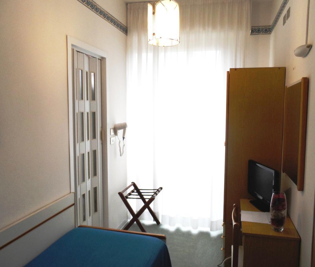 Hotel La Dolce Vita 리미니 객실 사진